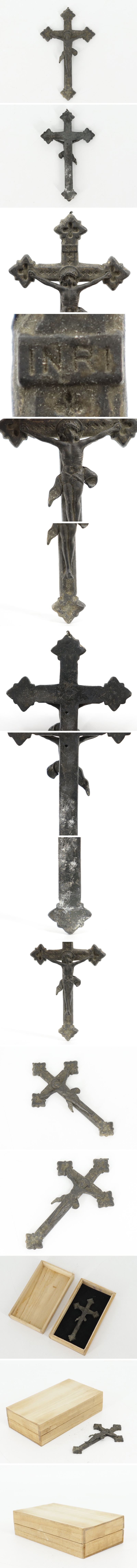 の定番時代 古銅 キリスト INRI 十字架 キリスト像 銅製 高さ 約11.5㌢ アンティーク 用心箱 A087 西洋彫刻